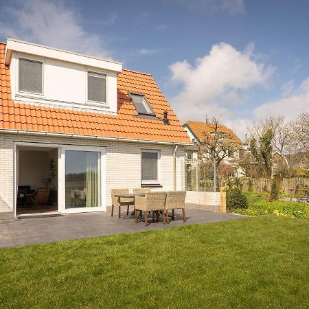 Fantastic Bungalow On Texel De Cocksdorp  Room photo